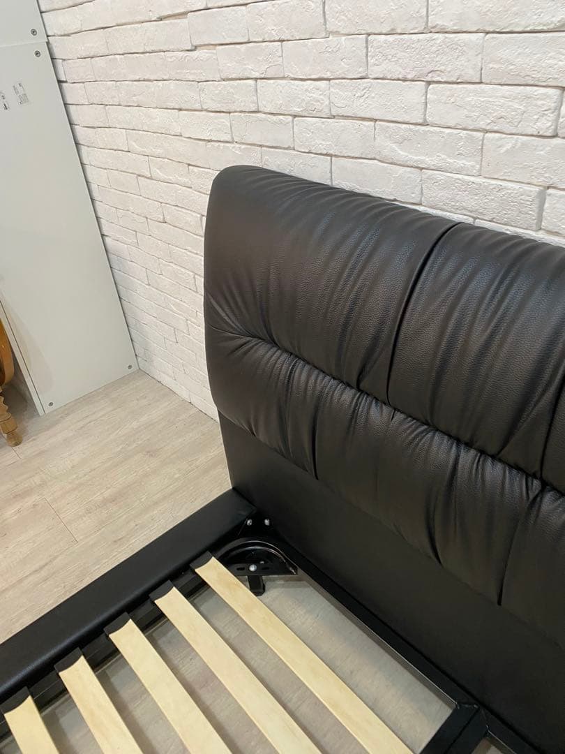 【東京都内23区配送無料】美品　ニトリ　ダブルベット　床置き　ブラック　フレーム