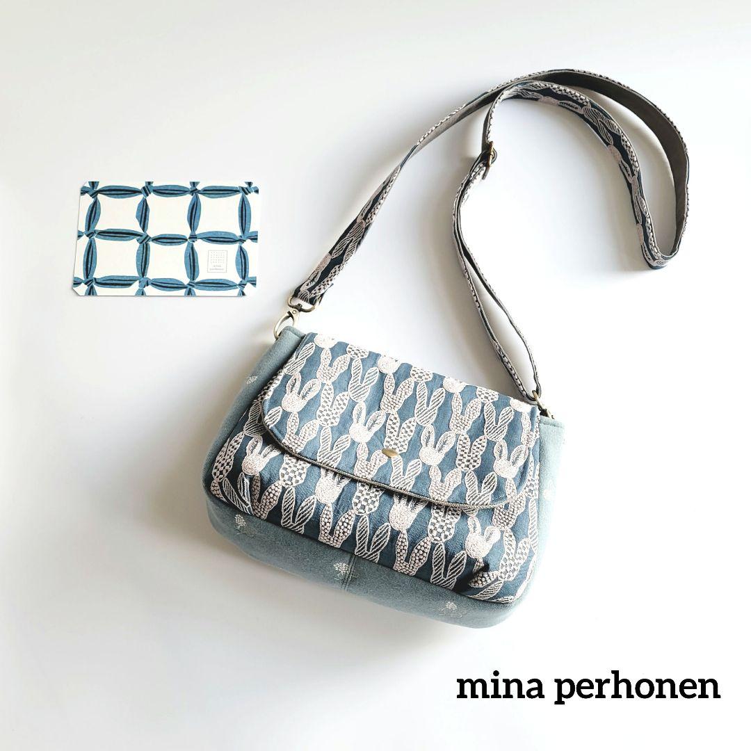 ミナペルホネン　タック入りフラップショルダーバック　pomppia