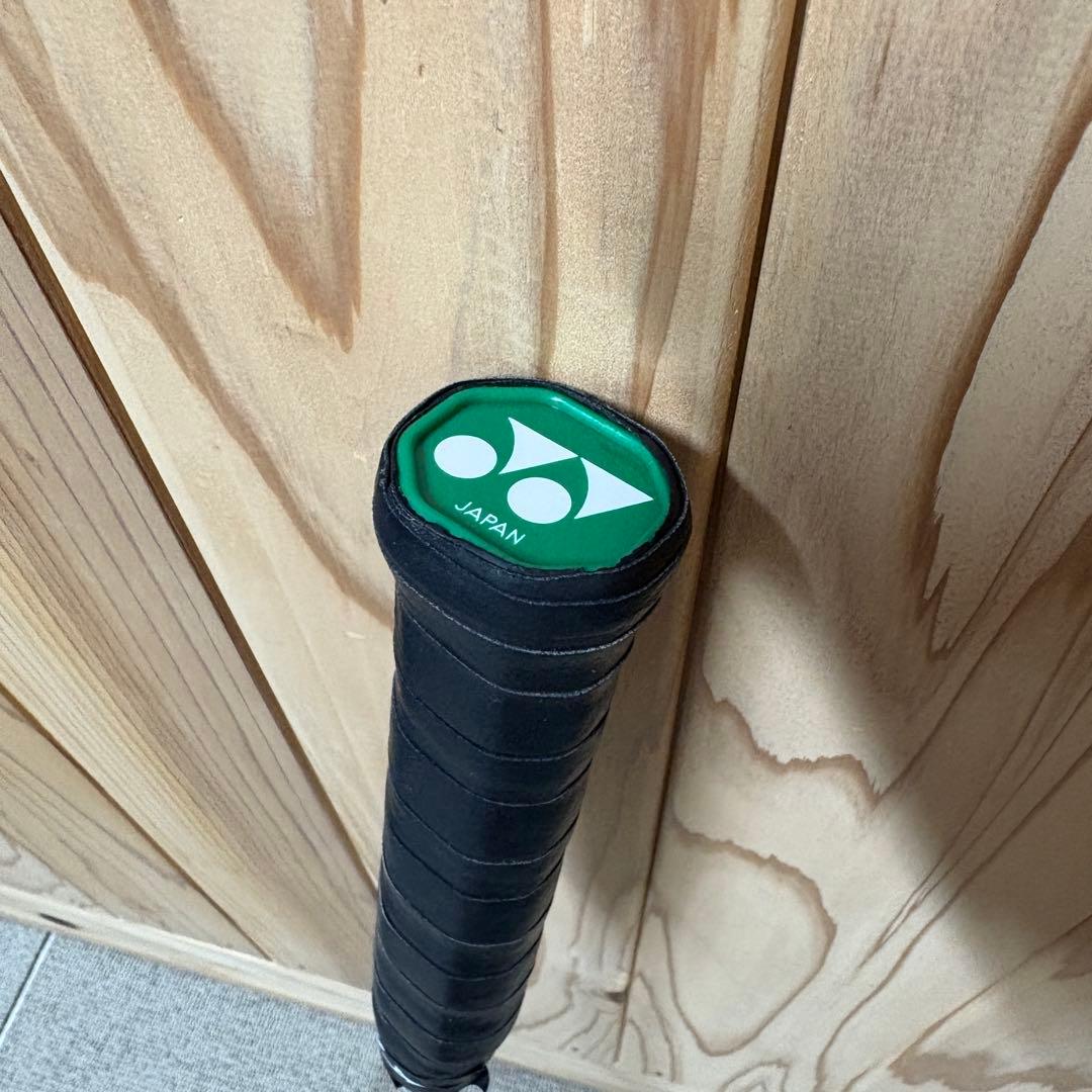 【美品】YONEX ヨネックス NANOFLARE 200 バトミントンラケット