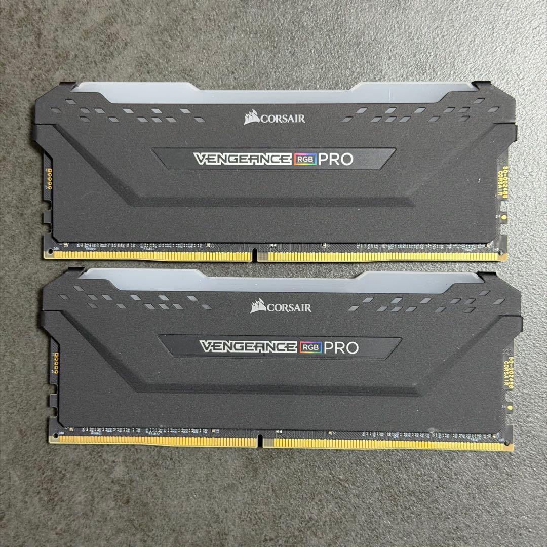メモリー CORSAIR VENGEANCE RGB PRO32GB*2 3600DDR4