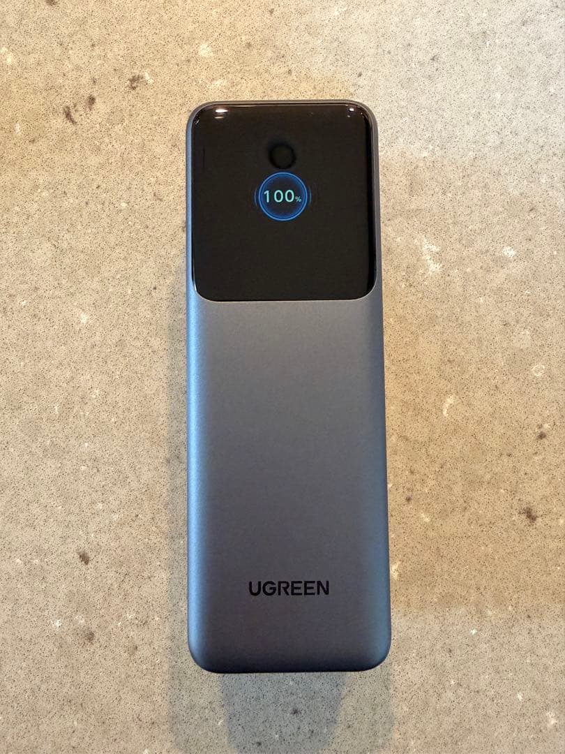 UGREEN 25000mAh 200W モバイルバッテリー