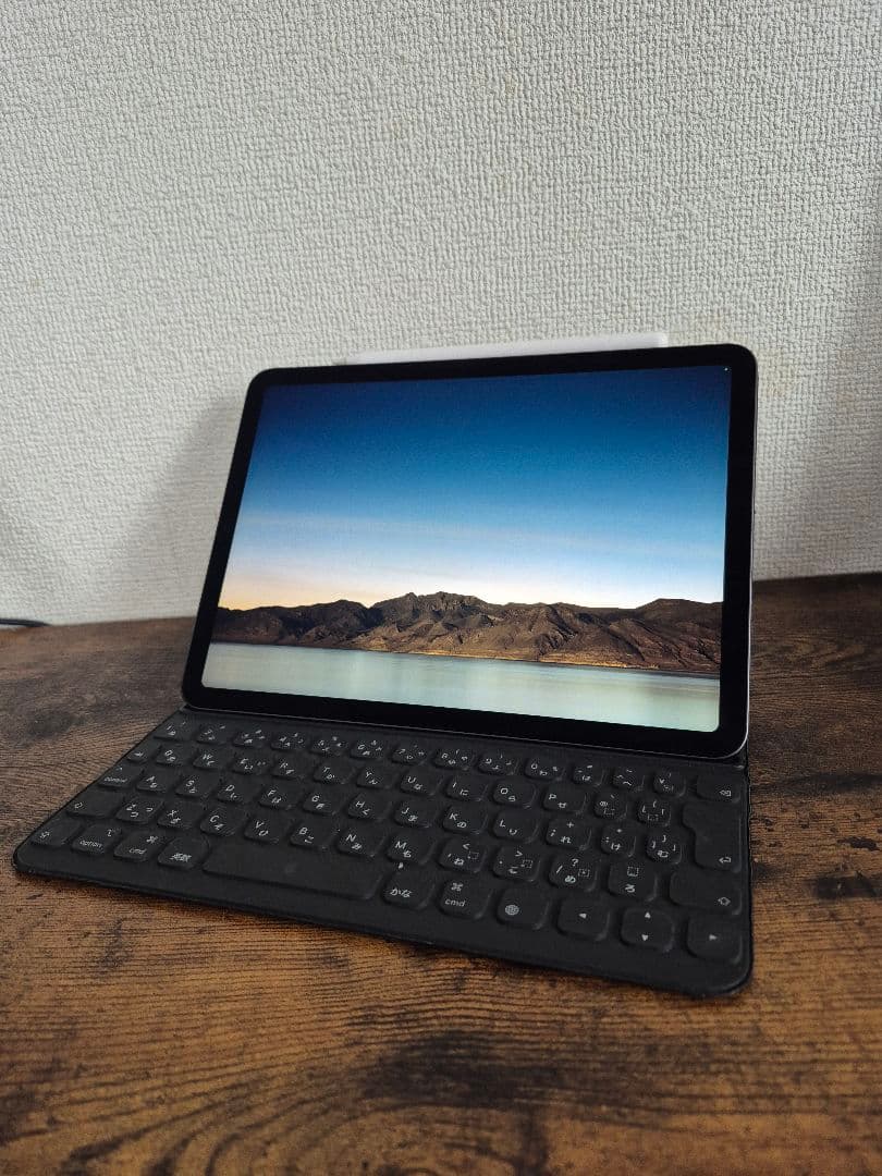 iPadair 第5世代M1チップ搭載 純正キーボード　Apple Pencil