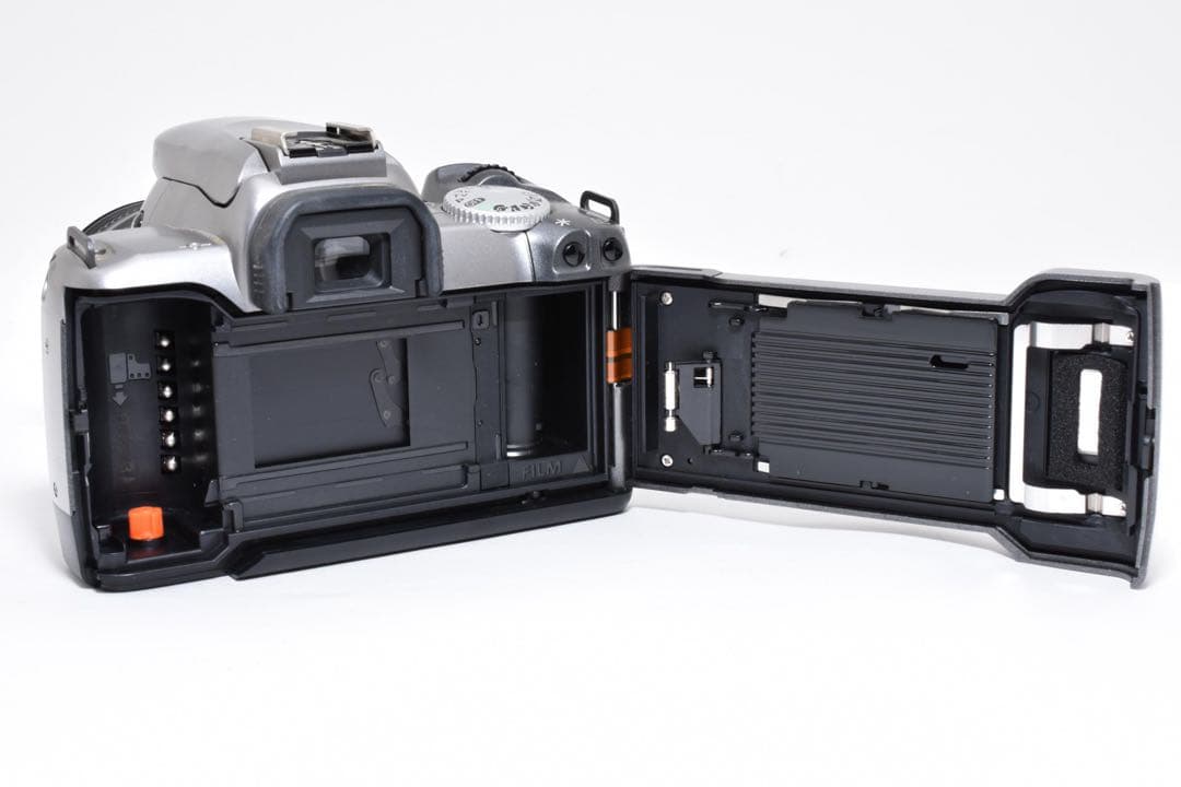 Canon EOS Kiss 7 レンズ付