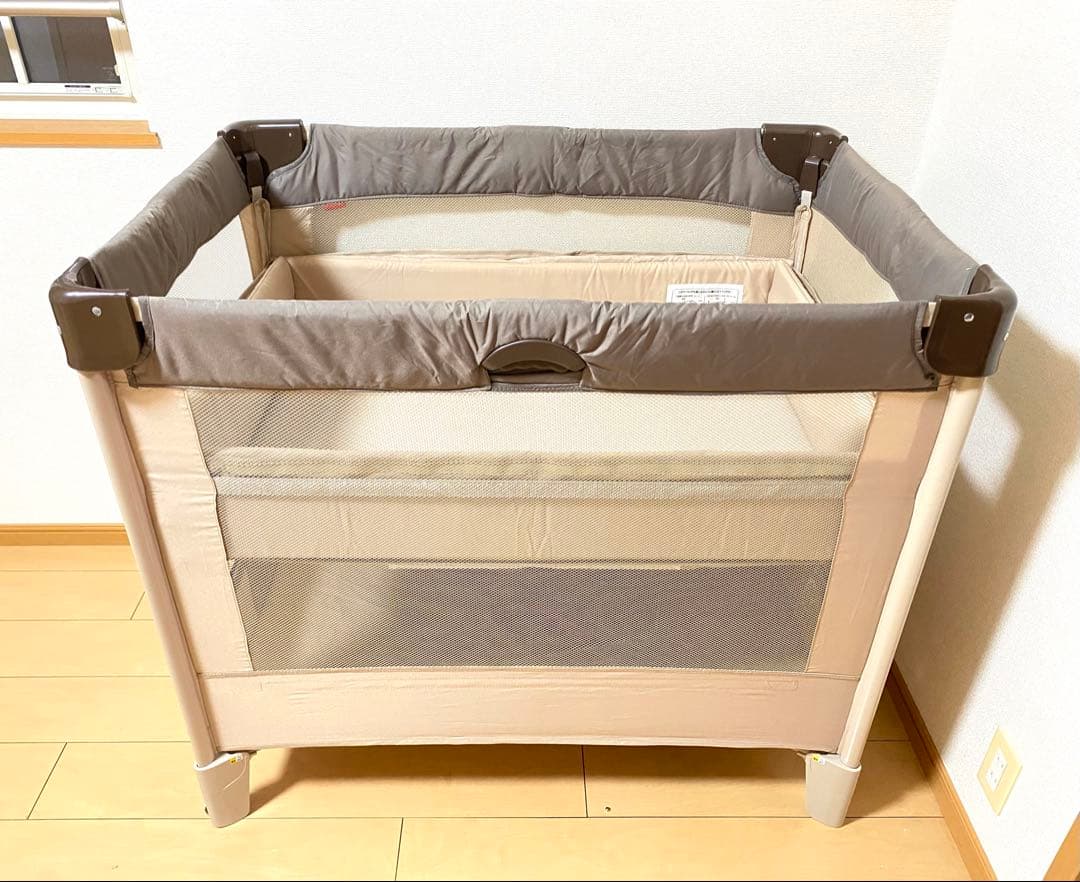 Apricaベビーベッド ココネルエアー アップリカ