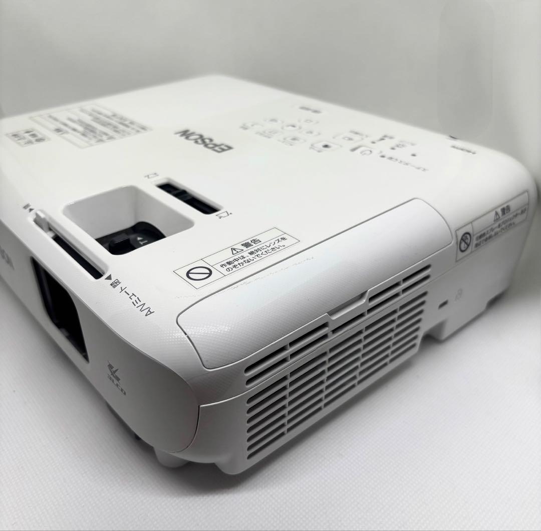 EPSON EB-X05 プロジェクター
