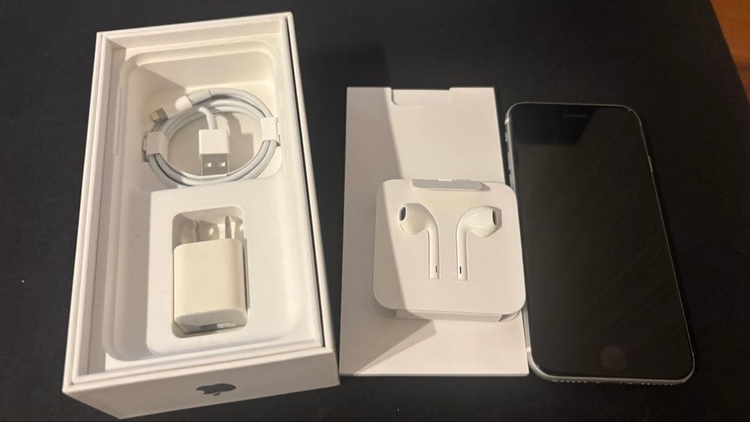 iPhone SE 第2世代 128GB