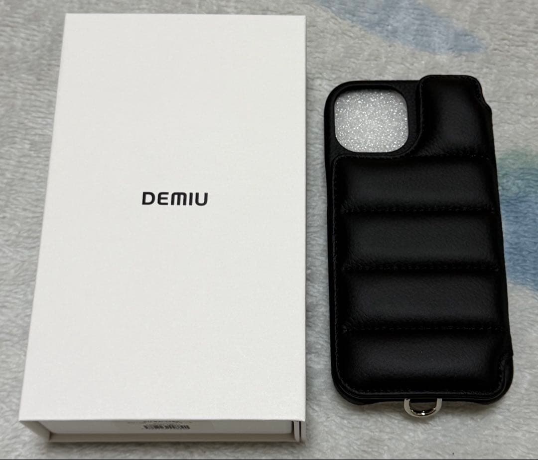 【新品未使用】DEMIU BALLON iPhone15 ブラック