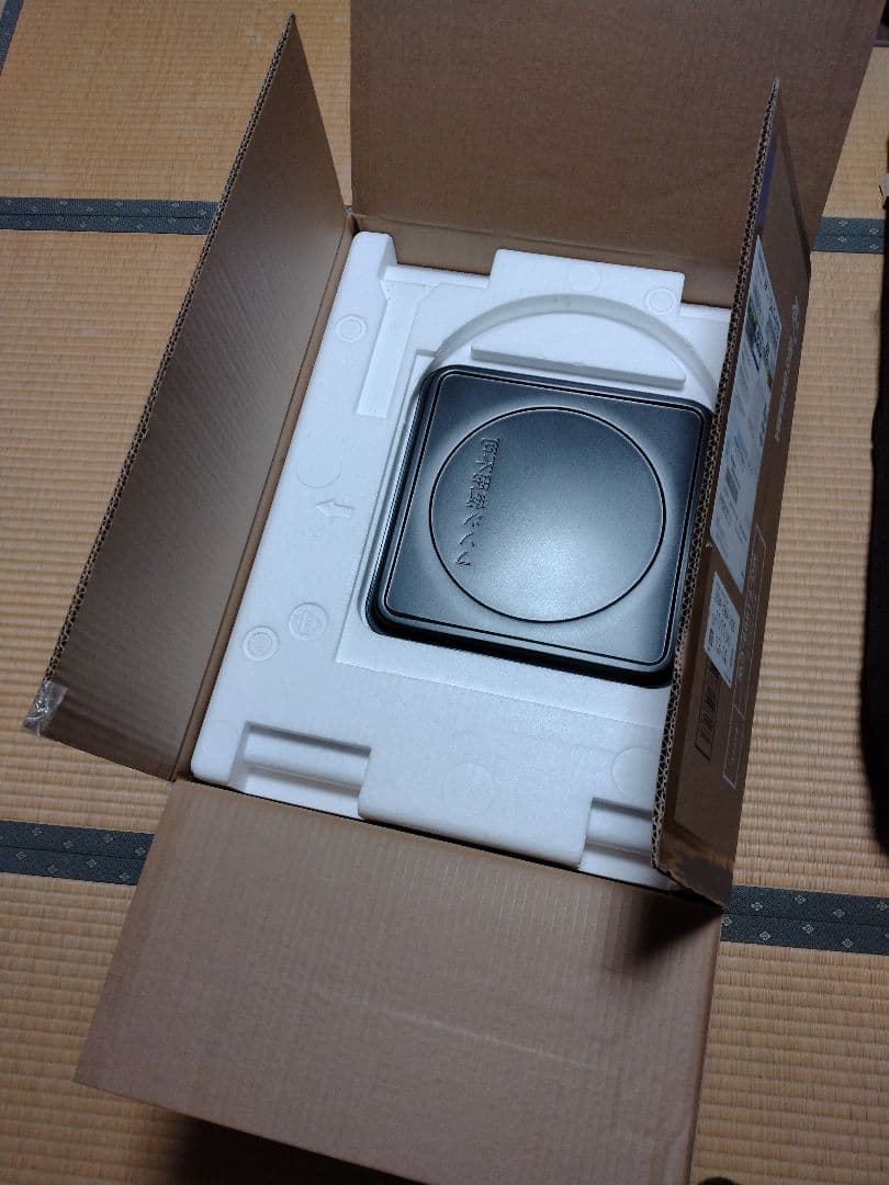 オーブンレンジ18L　アイリスMO-F 1809-C　フラットタイプ　前開き