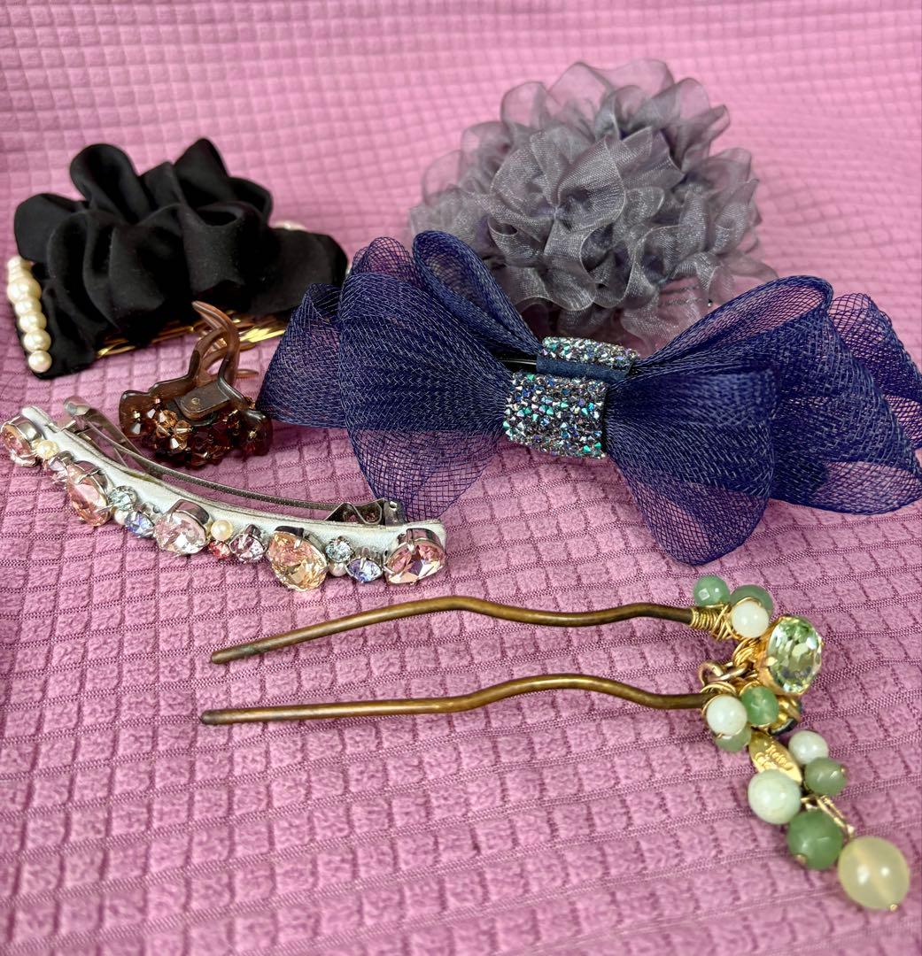 yunコンプレックスビズヘアアクセサリー 5点とアッカACCA1点