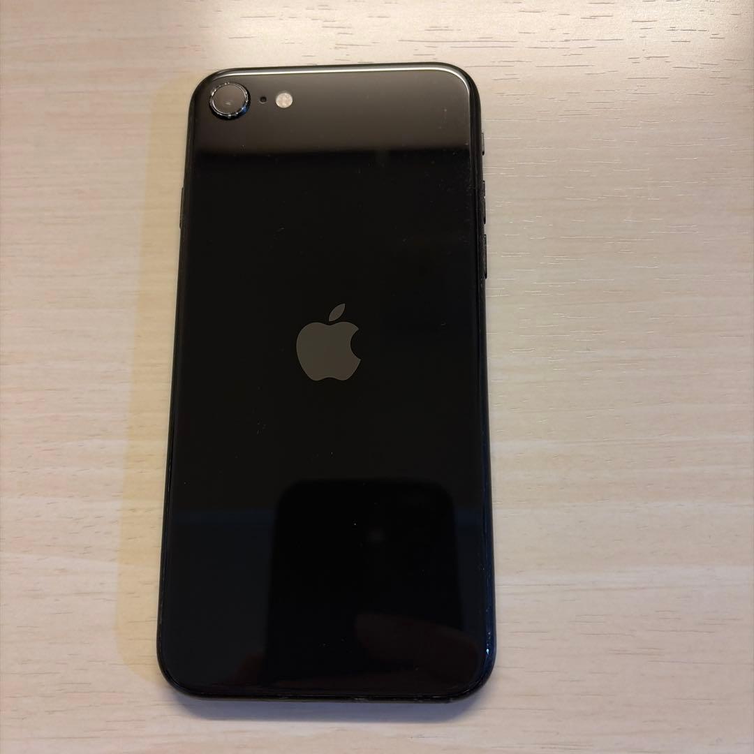 Apple iPhone se2 ブラック本体　64g