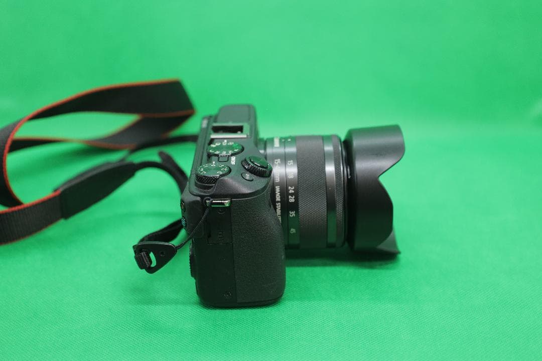 Canon EOSM3　EVFとズーム2本セット