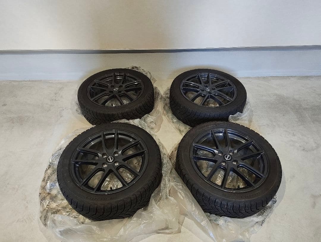 17インチ 日産純正ホイール・ミシュランスタッドレスタイヤセット