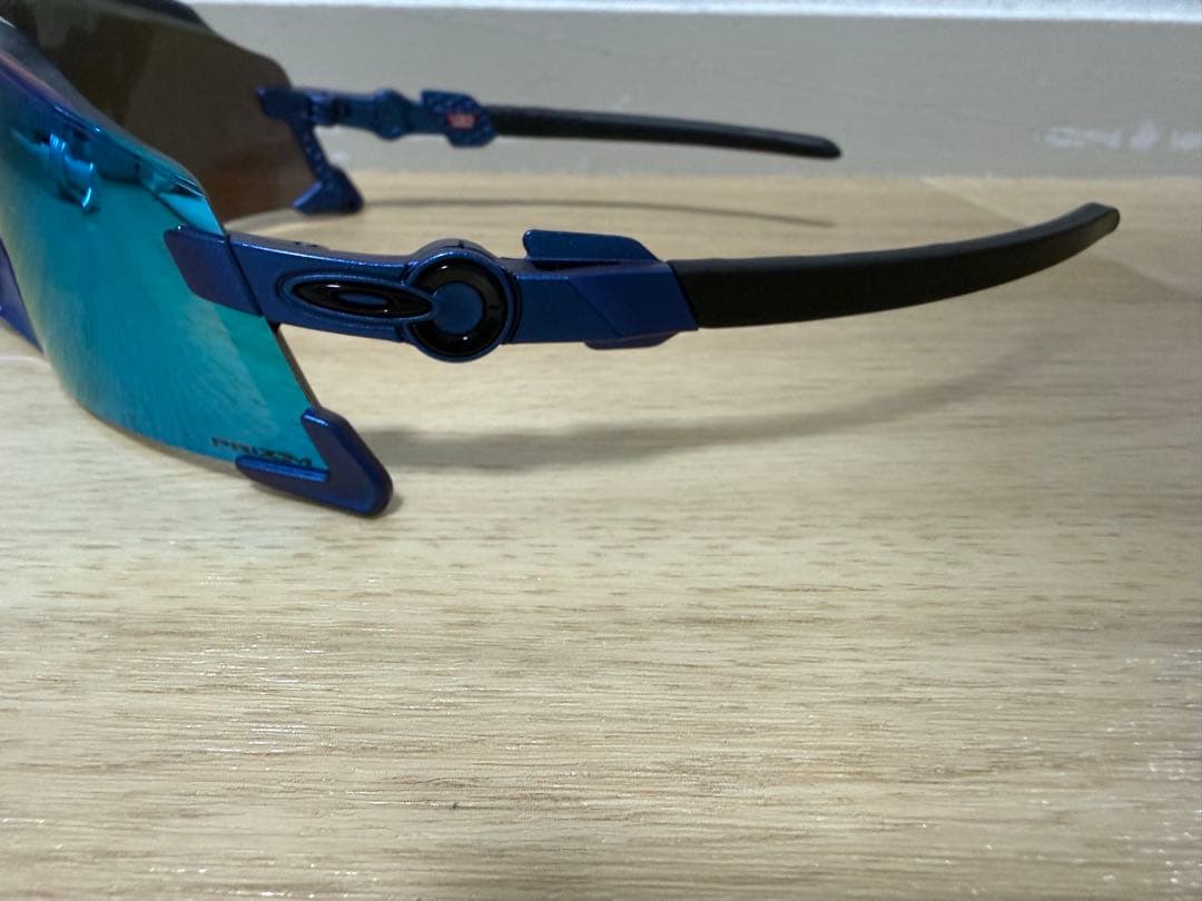 オークリー　KATO Prizm Sapphire