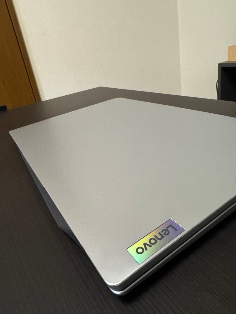 Lenovo IdeaPad Slim 170 ノートパソコン