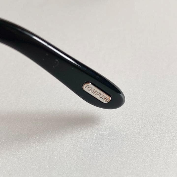 トム フォード サングラス AUGUST FT0678 01V 眼鏡 メガネ