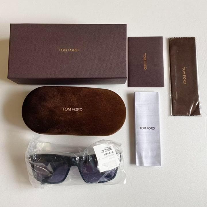 トム フォード サングラス AUGUST FT0678 01V 眼鏡 メガネ