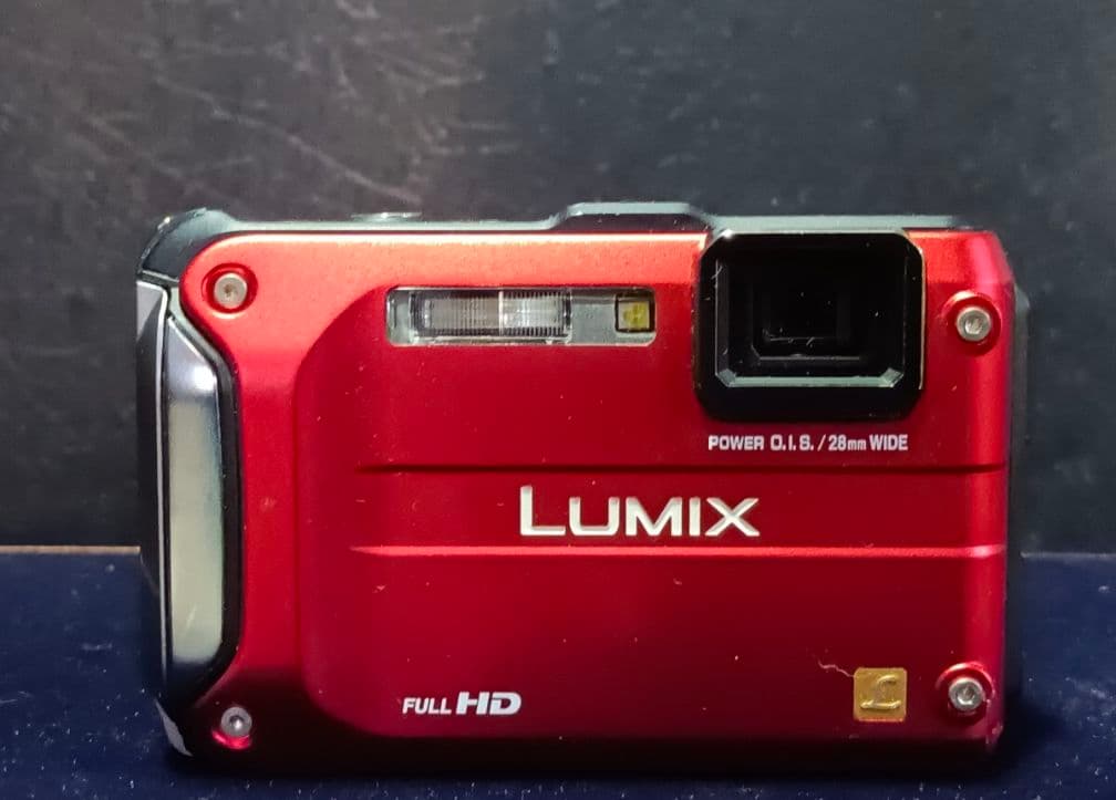 パナソニック LUMIX DMC-FT3DMC-FT3-R デジタルカメラ