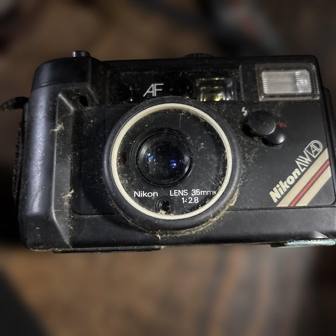 Nikon AF-600 コンパクトフィルムカメラ　ジャンク
