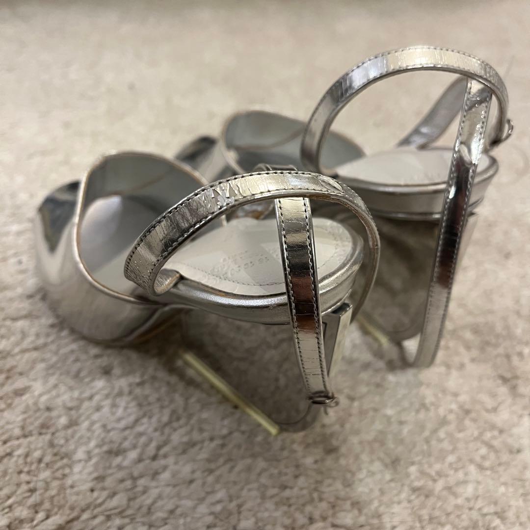 美品 Maison Margiela マルジェラ シルバーオープントゥサンダル