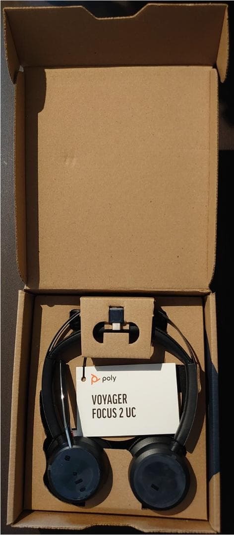 Poly Voyager Focus 2 UC ワイヤレスヘッドセット