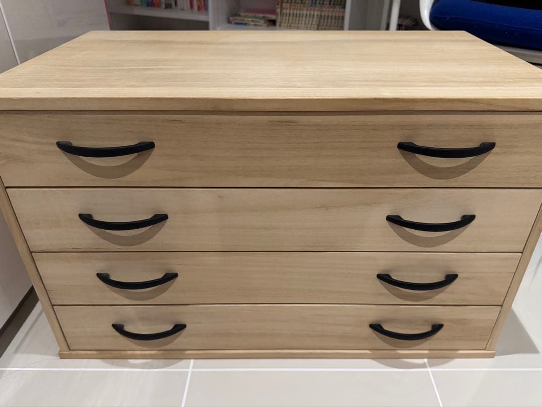 【送料込み】クローゼット用 桐タンス 4段