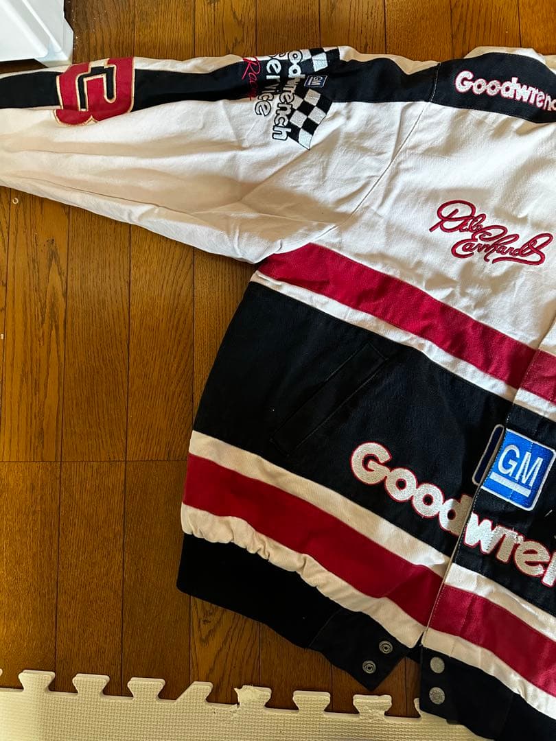 レーシングジャケット 白黒2枚