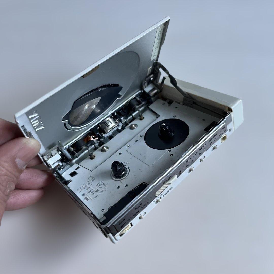 AIWA オートリバース カセットプレーヤーPL-10 ジャンク品