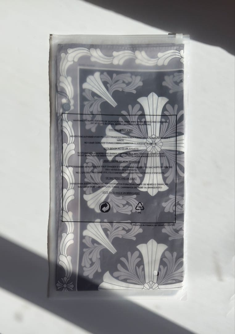 新品未使用　春物クロムハーツ　柄chクロス大判スカーフ100cm×100cm