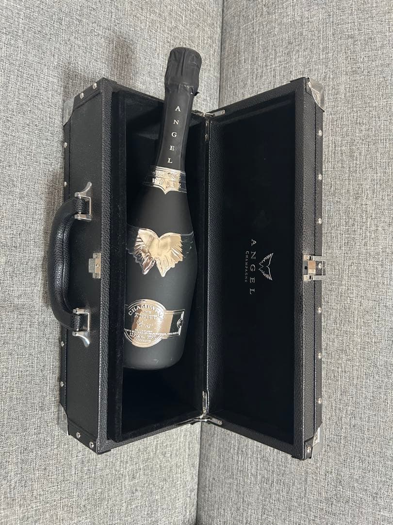【新品未開封】ANGEL エンジェル シャンパン ブラック ケース付き　スエード