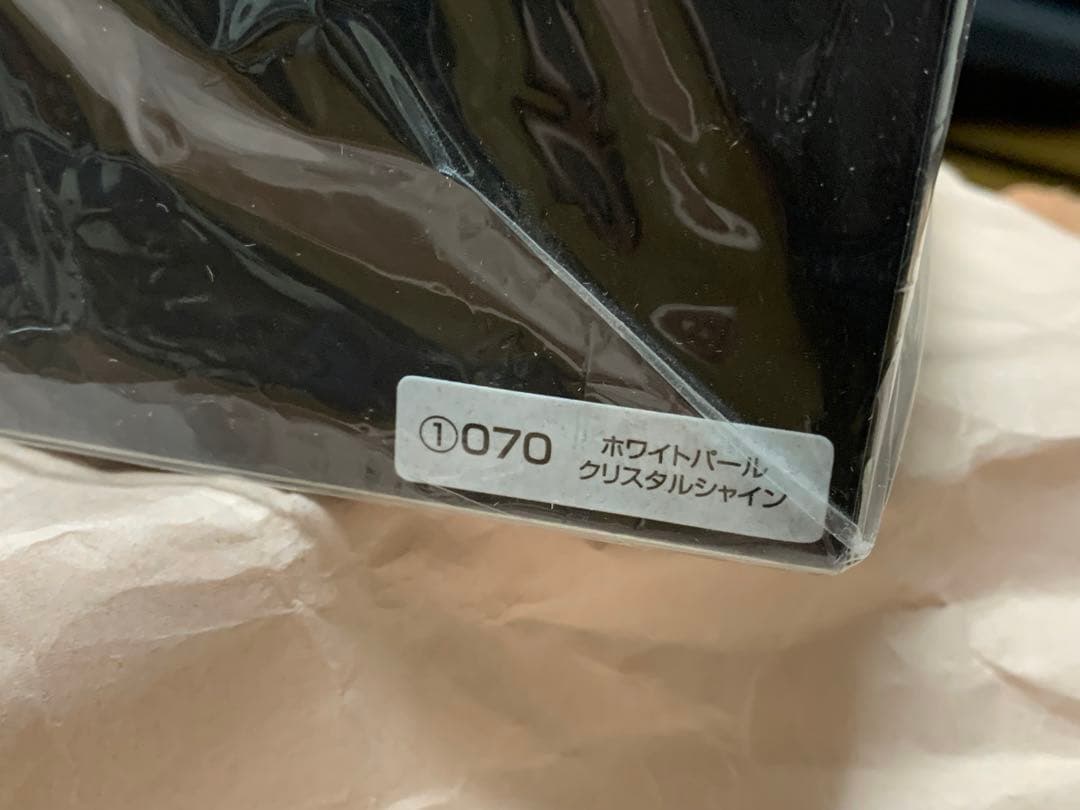 さ*も様 RAV4 PHV ミニカー ホワイトパール