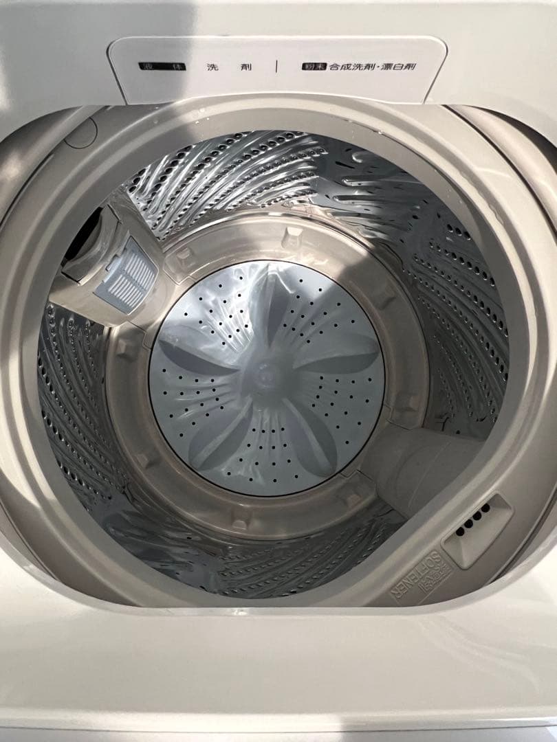 Hisense 縦型洗濯機2024年製5.5kg HW-G55BK1 1/28迄