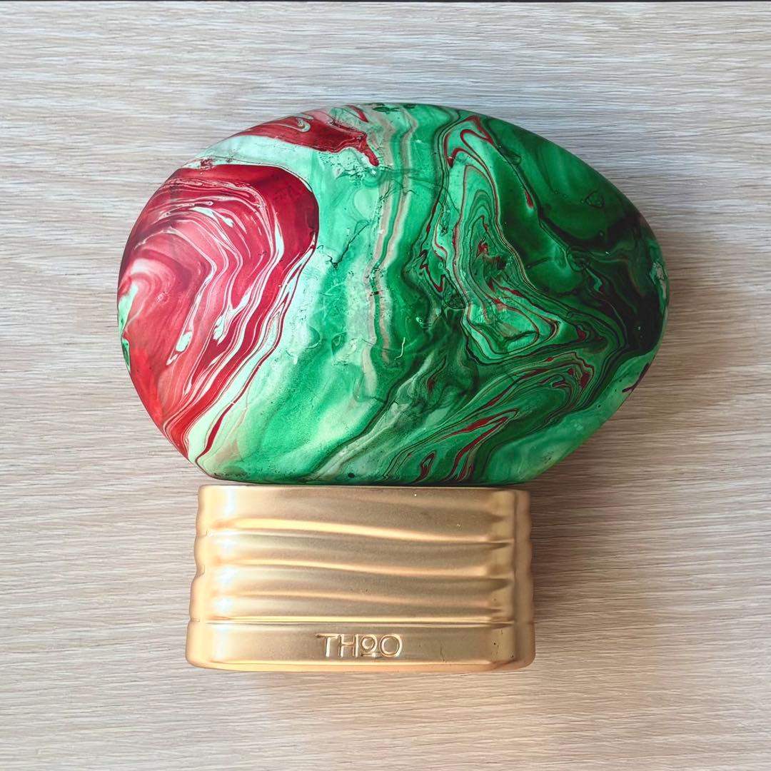 thoo 未来 リブインカラーズ