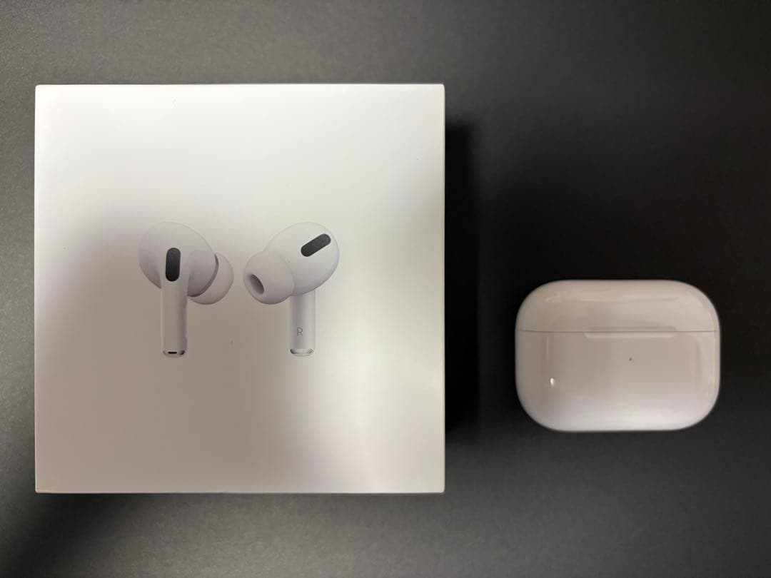 AirPods Pro 第一世代　ワイヤレス充電ケース付き MWP22J/A