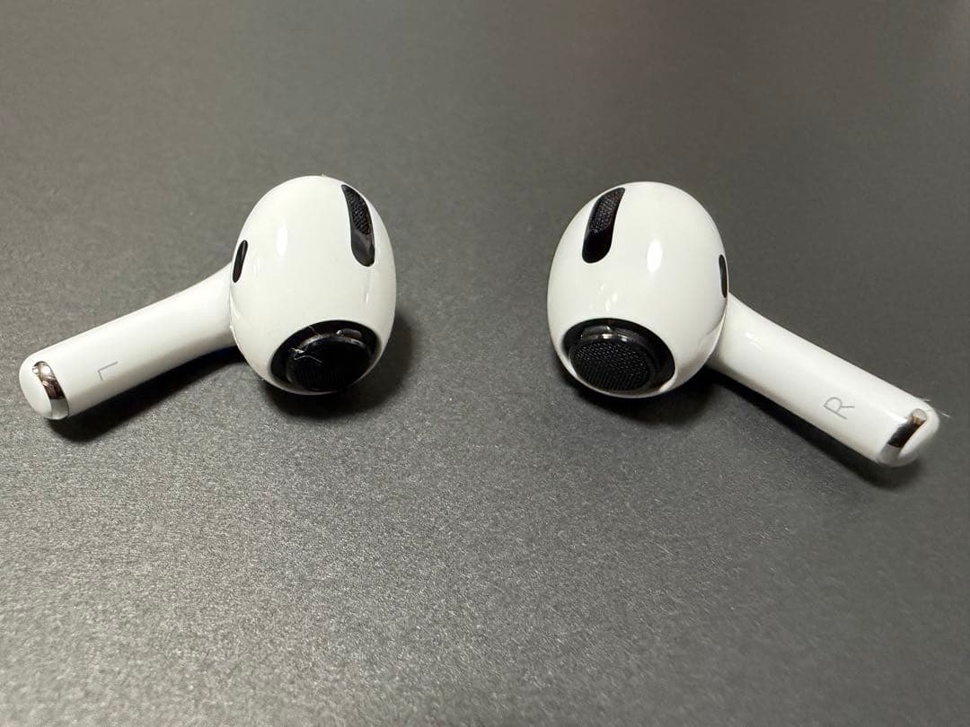 AirPods Pro 第一世代　ワイヤレス充電ケース付き MWP22J/A