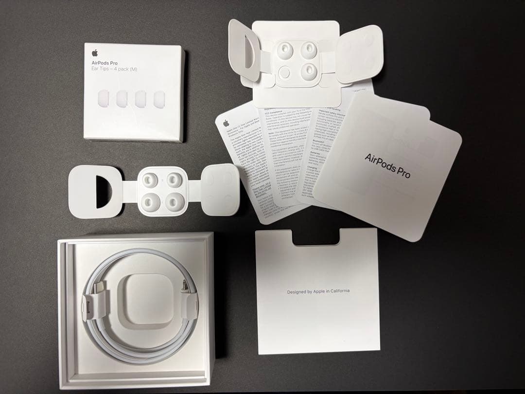 AirPods Pro 第一世代　ワイヤレス充電ケース付き MWP22J/A