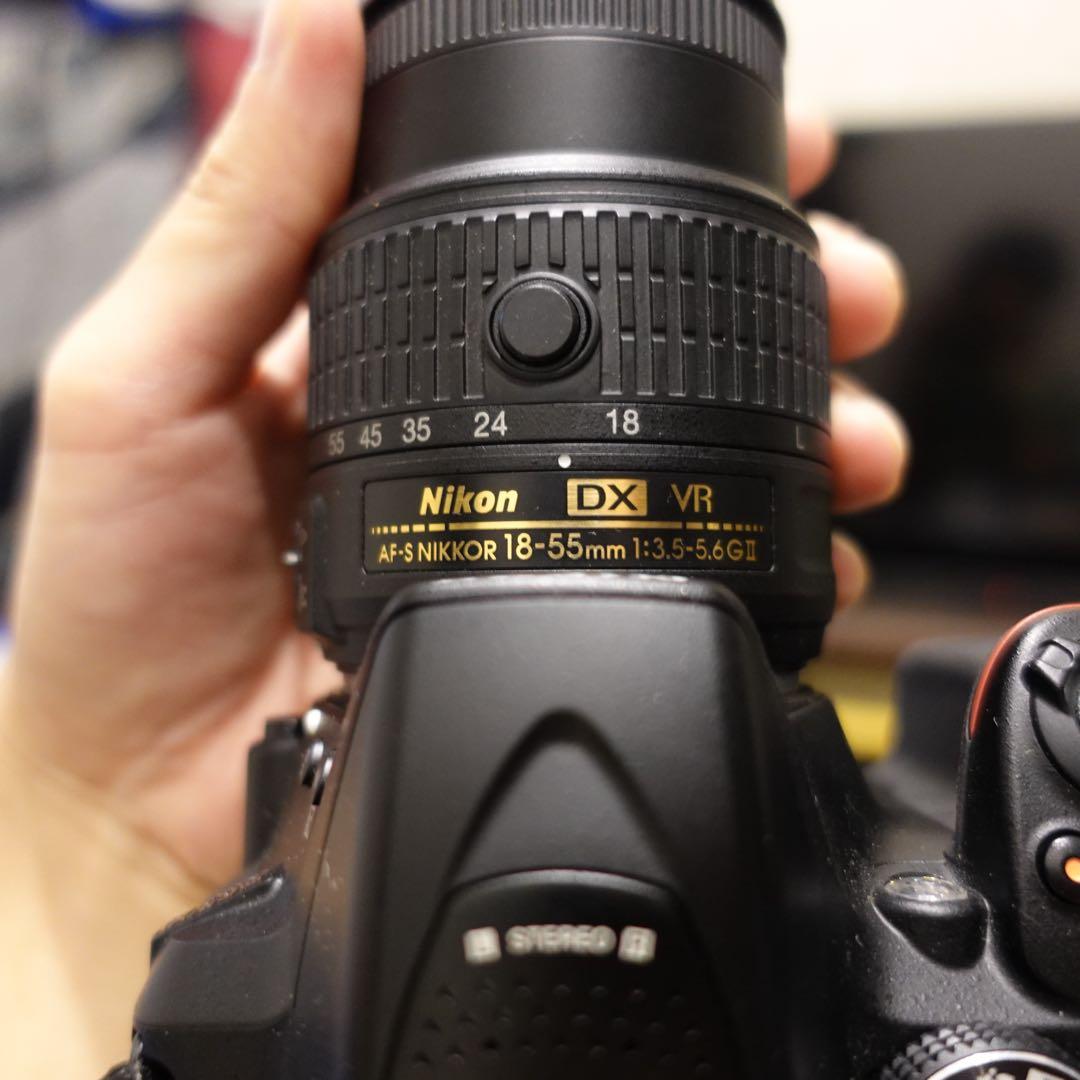 Nikon D5300 レンズ付き　カメラ