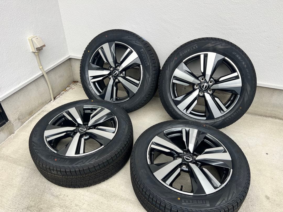日産エクストレイルt33 19インチスタッドレスホイールセット　スタッドレス新品