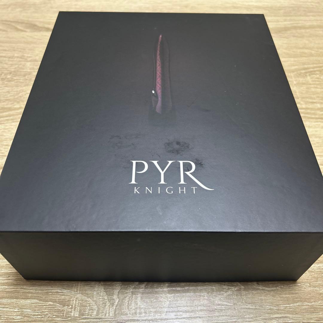 PYR パイラナイト 美顔器