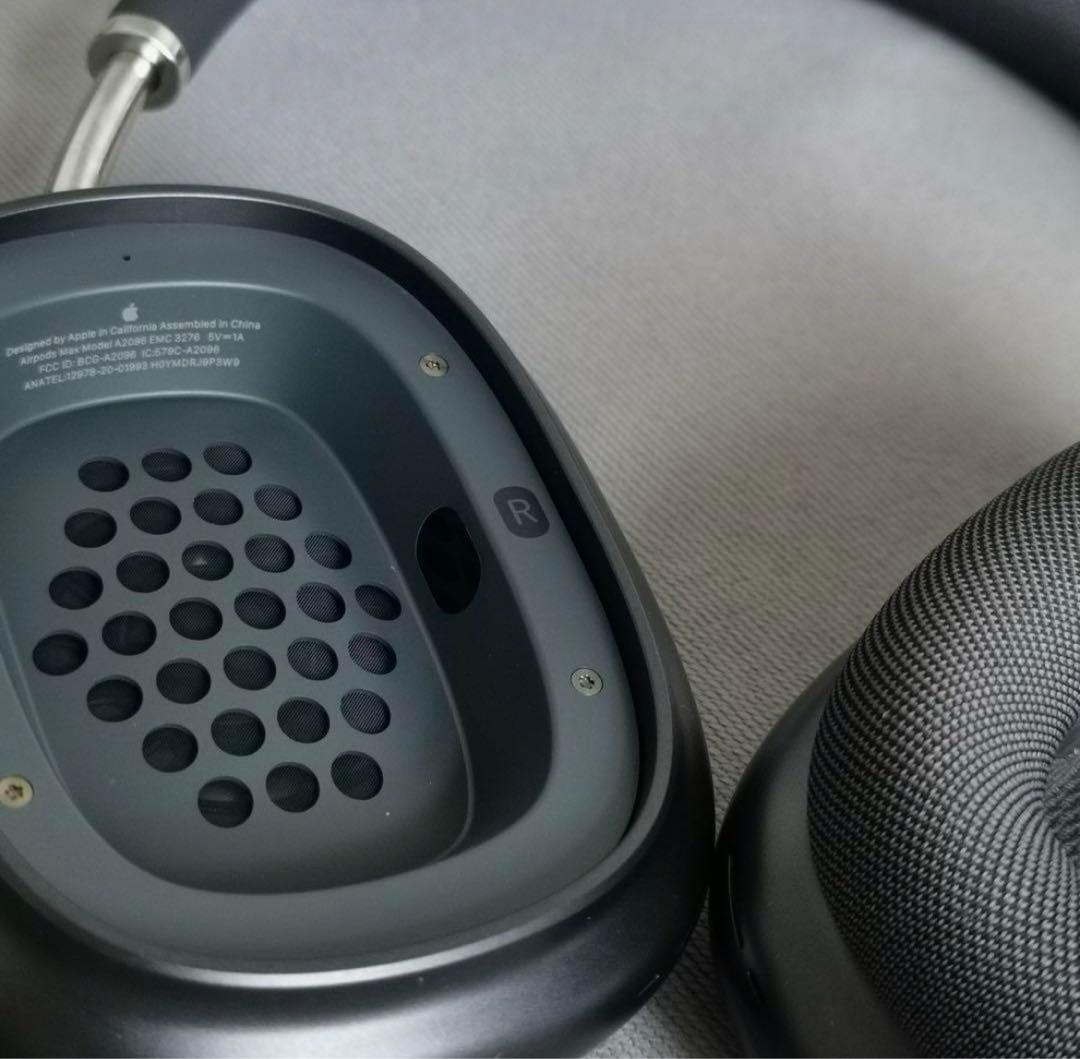 AirPods Max スペースグレー 本体とケース　本日最終日