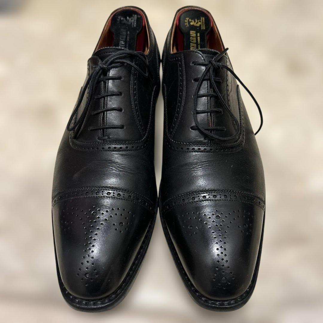 ブラックレザー ストレートチップシューズ