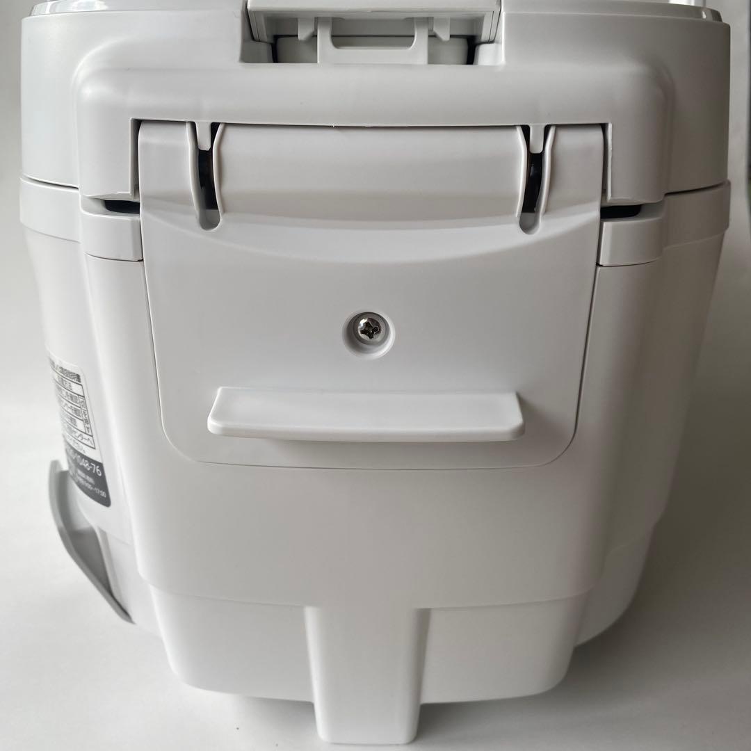 さくらんぼさん専用【美品】東芝 RC-10HR 5.5合 IH 炊飯器