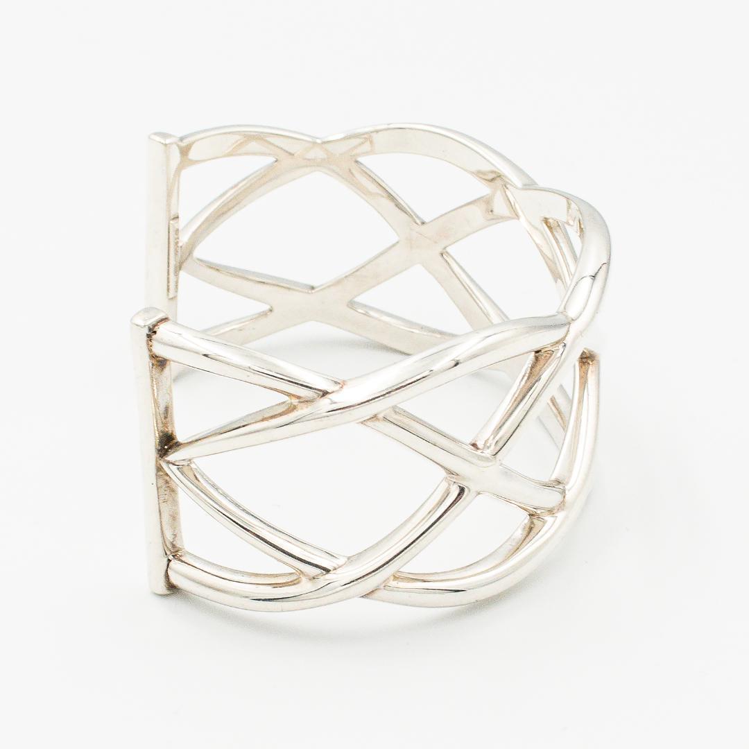 ティファニー ケルティック ノット ワイド カフ バングル シルバー