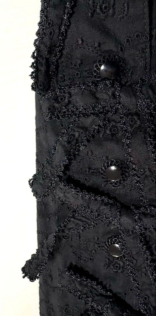 カネコイサオKANEKO ISAO コットンレース刺繍　ワンピース黒　小悪魔