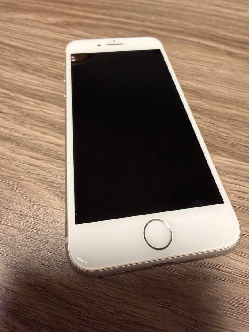 【美品】 iPhone 8 64GB