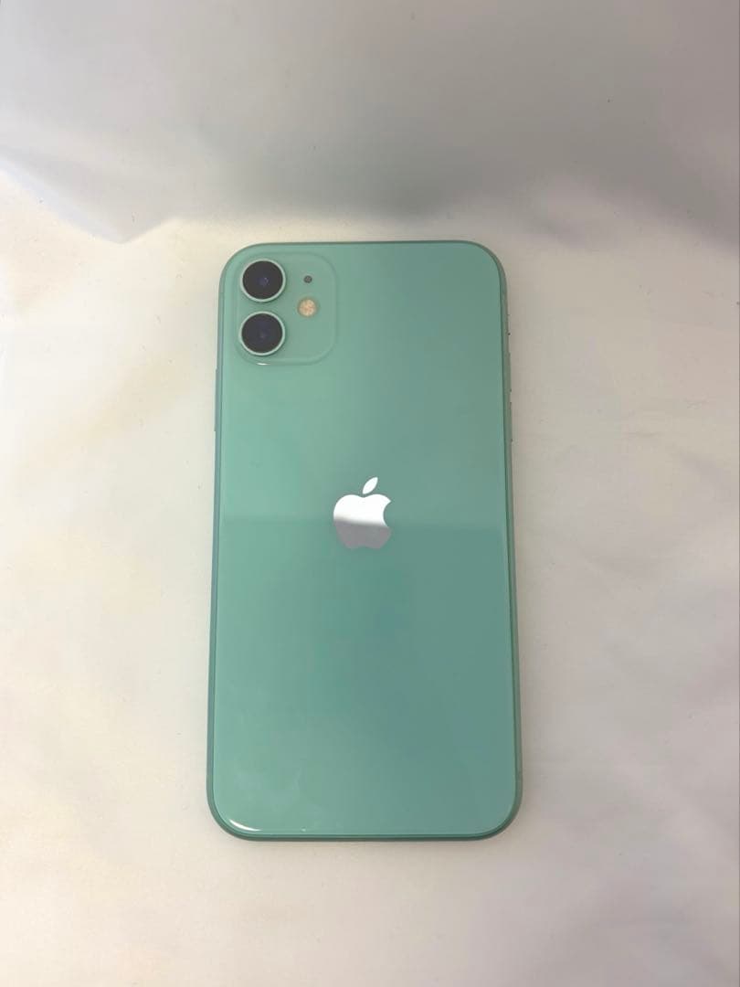iPhone11 グリーン本体 ケース付き