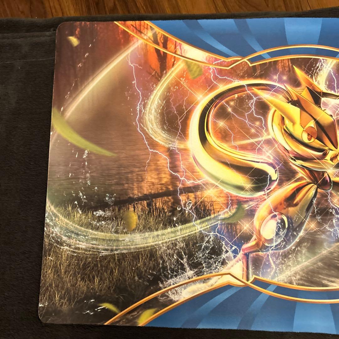 ポケモンカード プレイマット リージョナル　ゲッコウガ 海外 BREAK