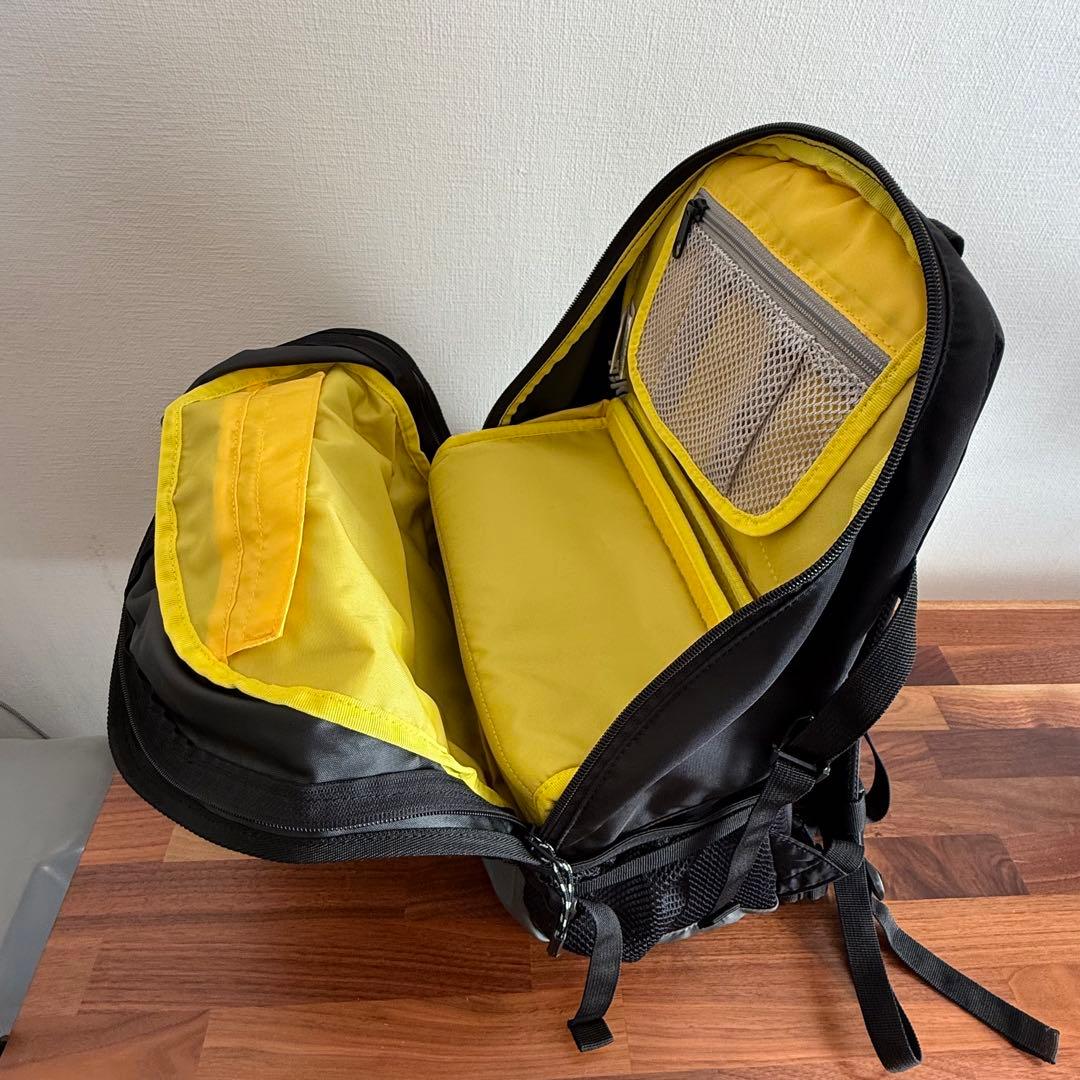 Nikon×MILLETコラボ カメラリュック 黒/グレー