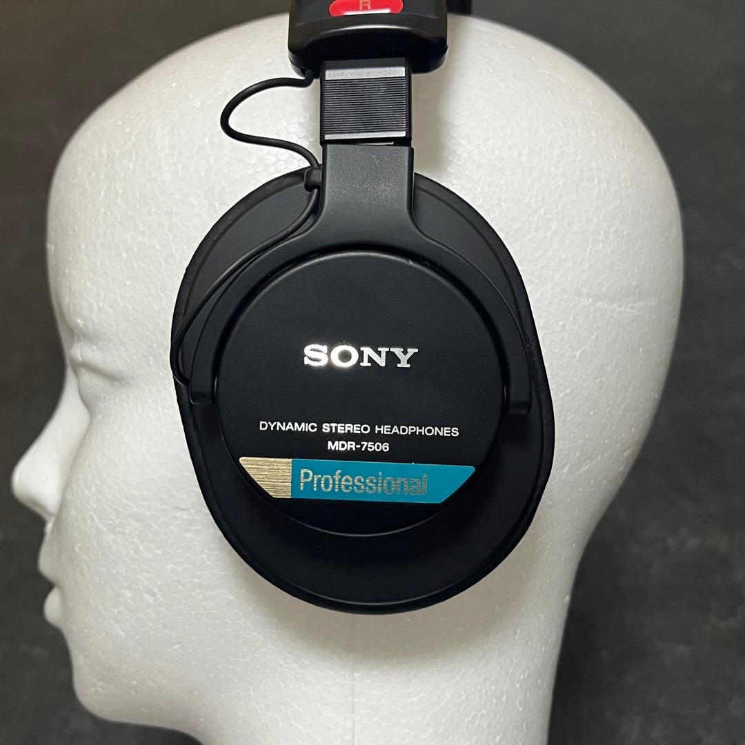 SONY ( ソニー ) MDR-7506 定番スタジオモニターヘッドホン