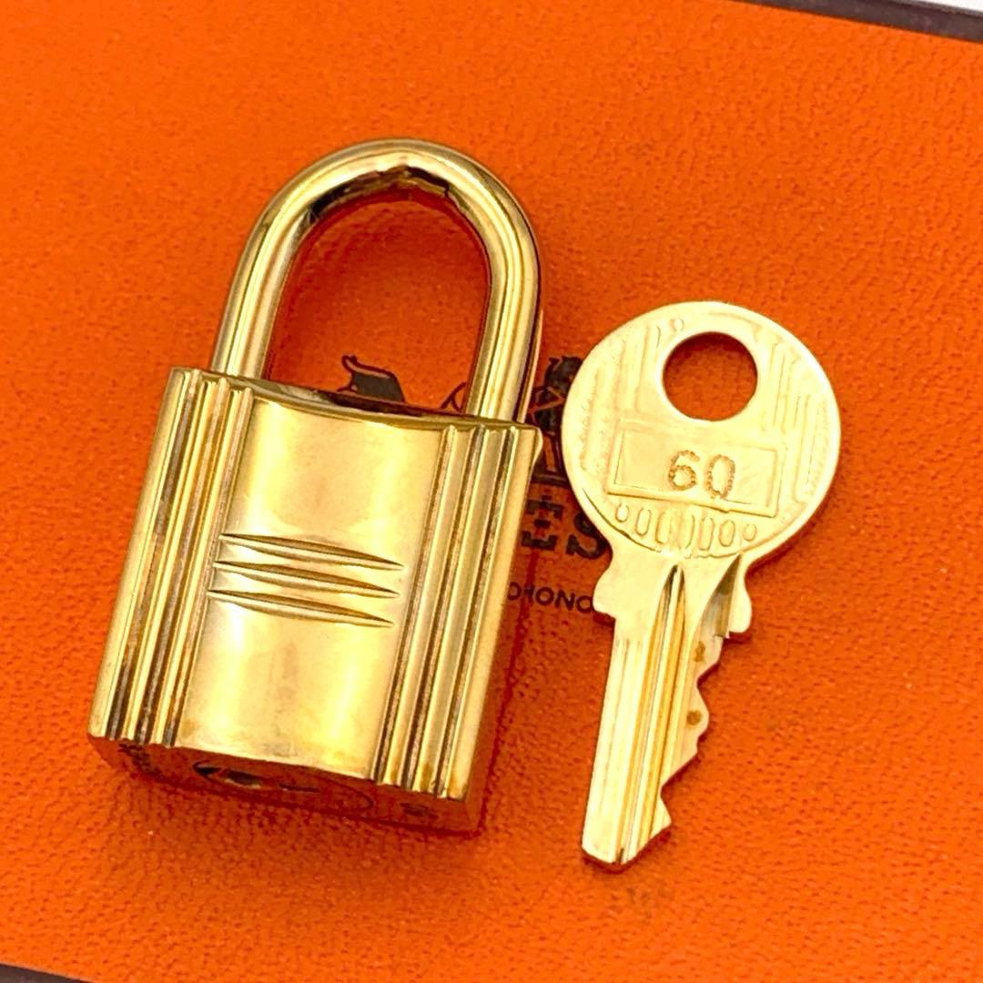 HERMES エルメス カデナ 60番 ゴールド 24Kメッキ 鍵付き 南京錠