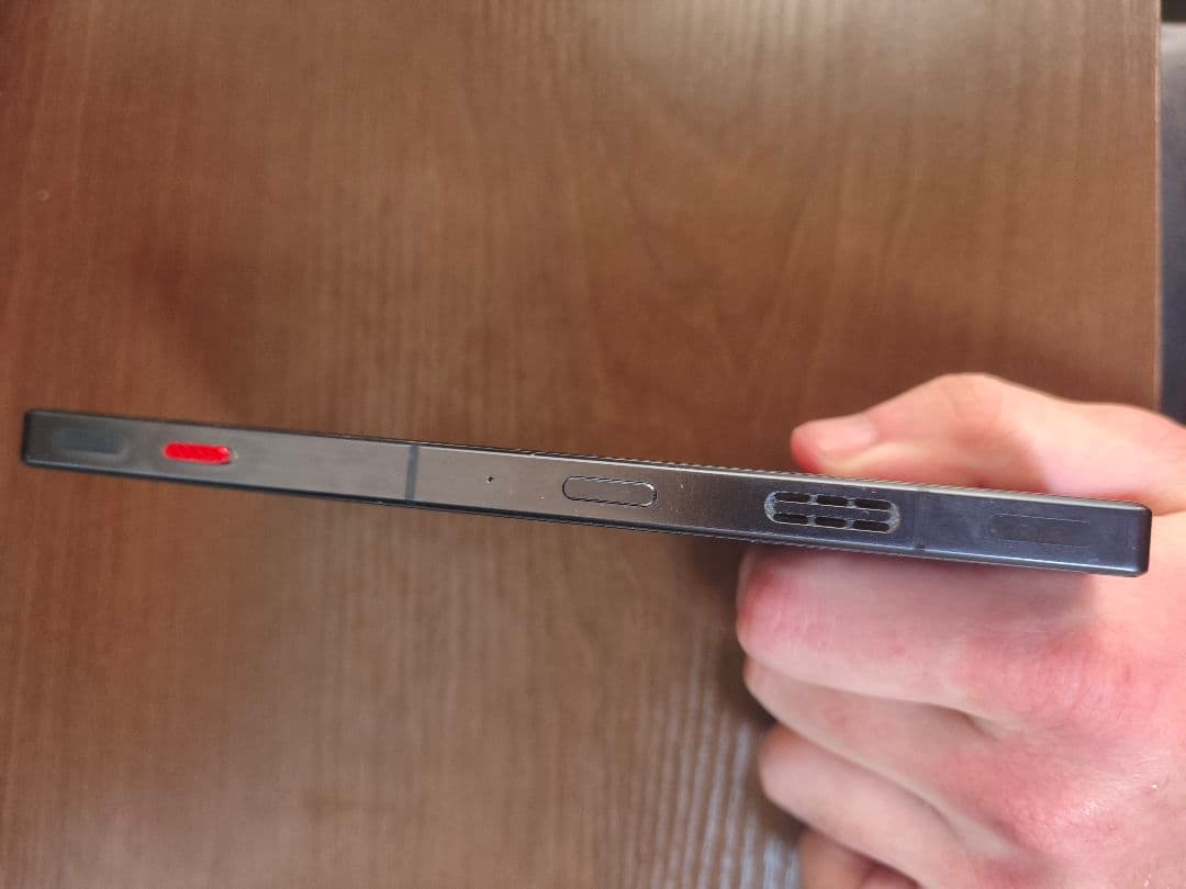 平*季様 レッドマジック8PRO 本体 ジャンク品